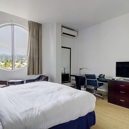 Commodore Suites Simpson Bay Kültér fotó